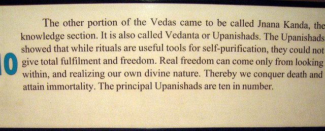 Difference Between Vedas and Upanishads